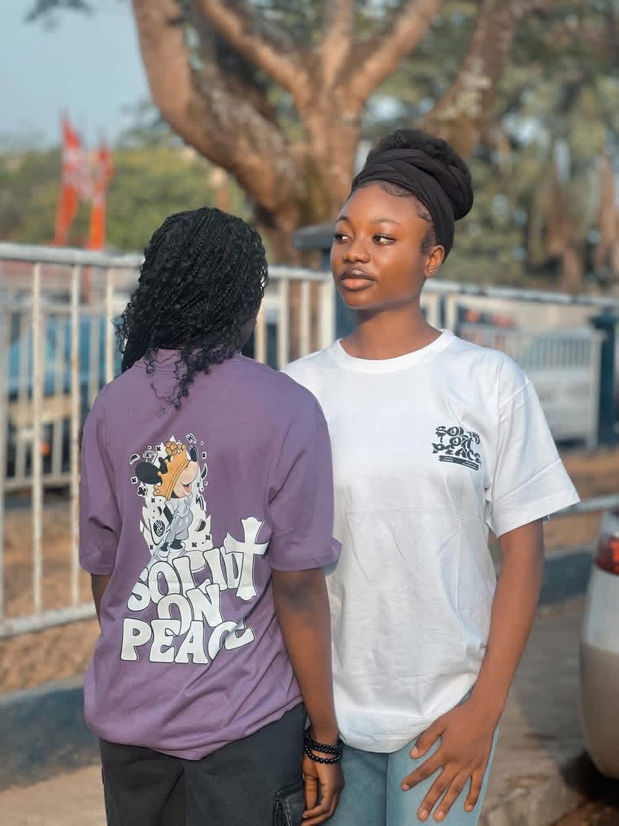 SIGNATURE TEE
